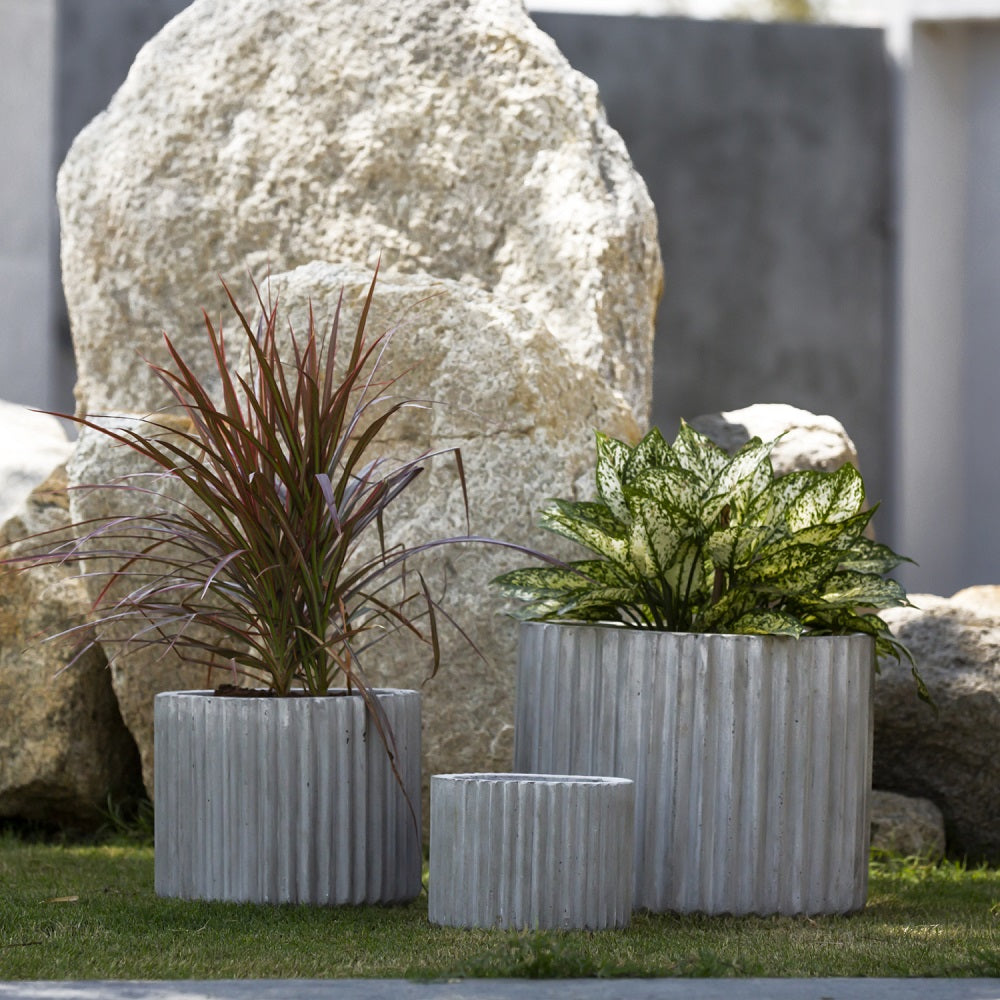 Concrete Planter Set of 3— Niti